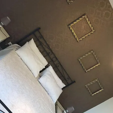 شقة Casa Castel Capuano